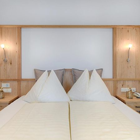 Apartments - Pension Florian Санкт-Йоганн-ім-Понгау Екстер'єр фото