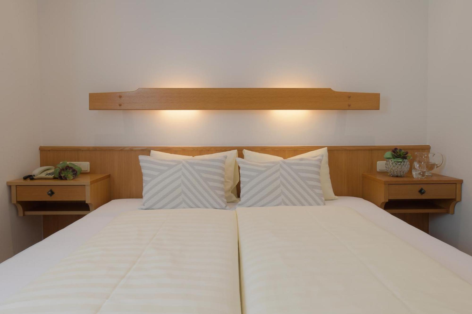 Apartments - Pension Florian Санкт-Йоганн-ім-Понгау Екстер'єр фото
