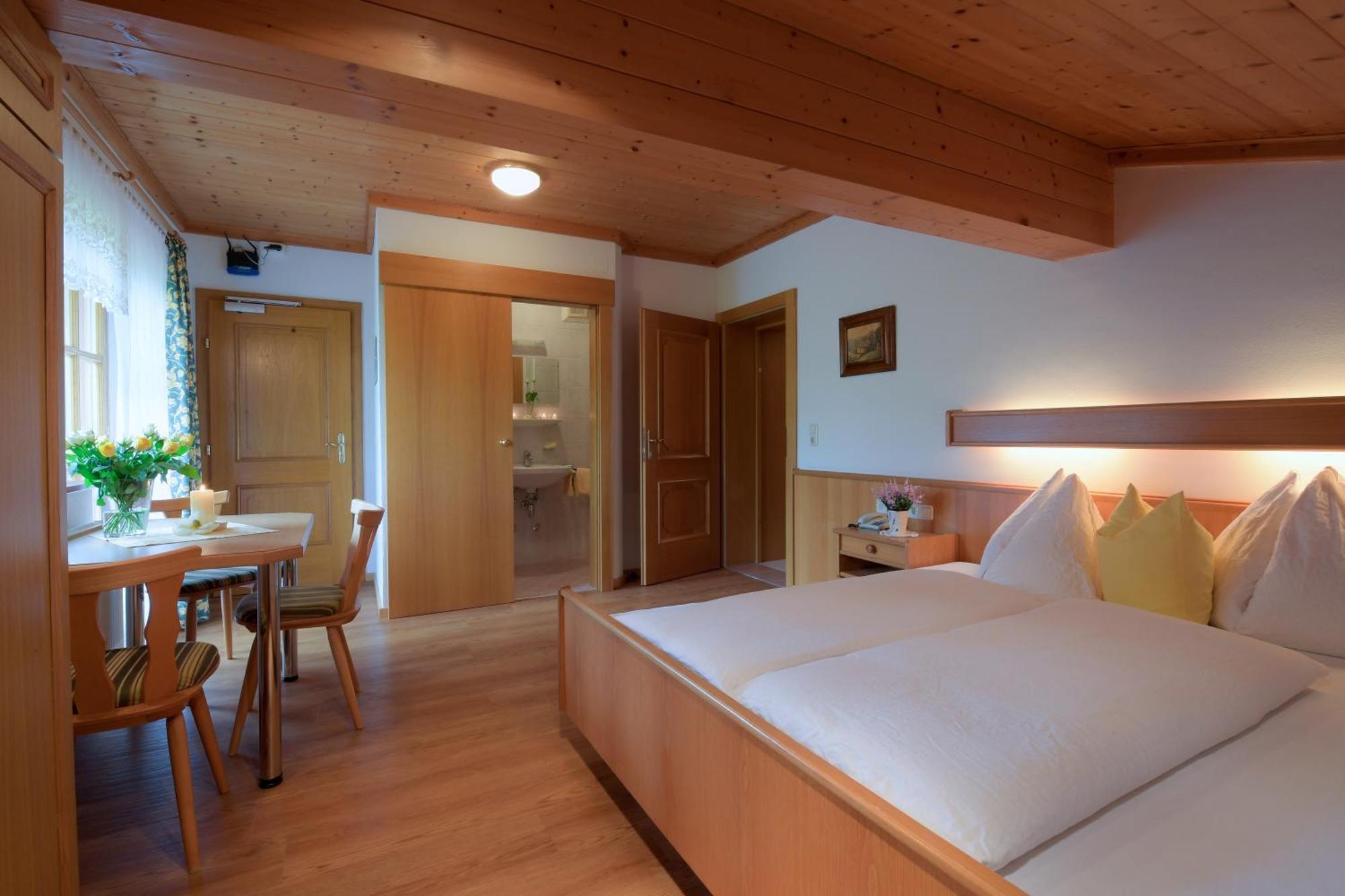 Apartments - Pension Florian Санкт-Йоганн-ім-Понгау Екстер'єр фото